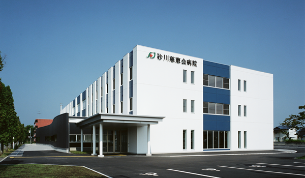病院施設・設備ページに掲載された外観写真。