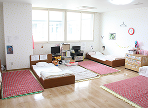療養棟居室（4人部屋）の写真
