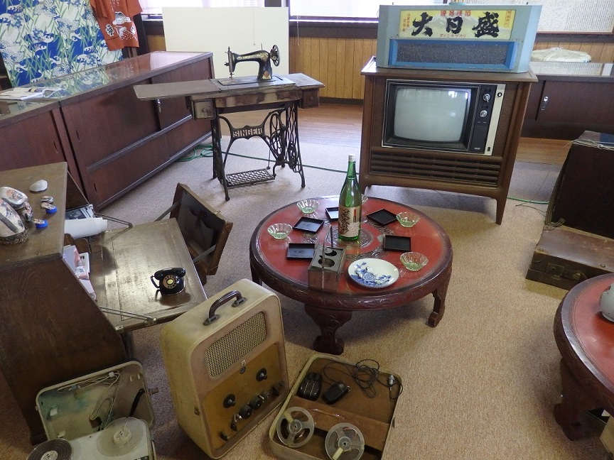 公式資料館ページに掲載された酒と暮らしの資料展示