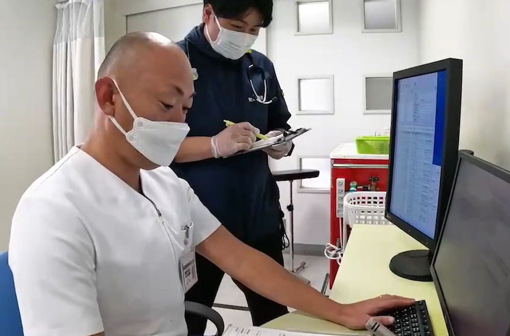 公式採用メッセージに掲載された院内で連携する医療スタッフ