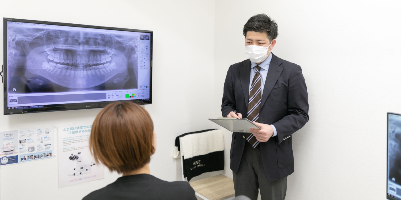 公式初めての方へ掲載のカウンセリング場面
