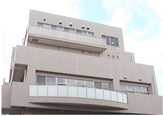 公式関連施設紹介に掲載された生活支援センターの外観