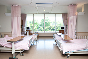 公式入院生活案内に掲載された4人室