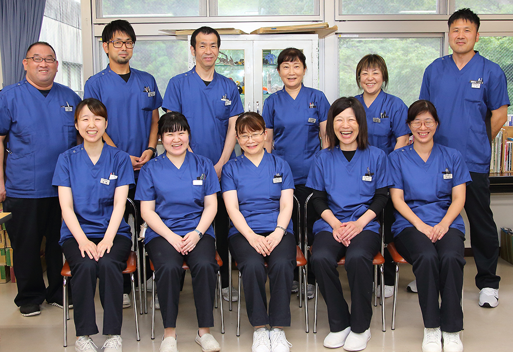 公式スタッフ紹介に掲載される病棟の看護スタッフ