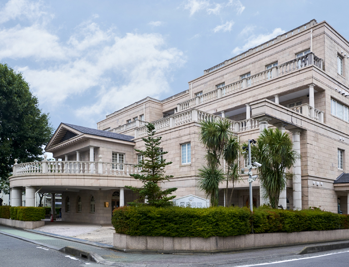 愛育病院 の写真