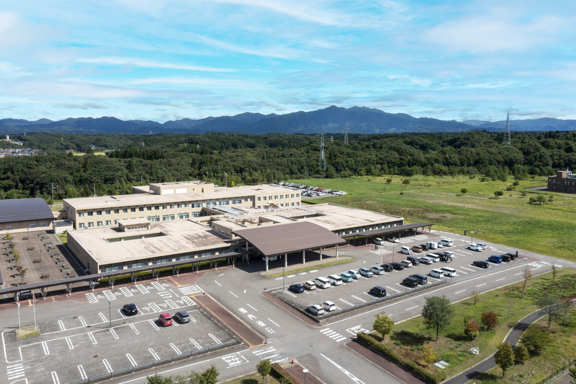 秋田県立医療療育センター 外観空撮
