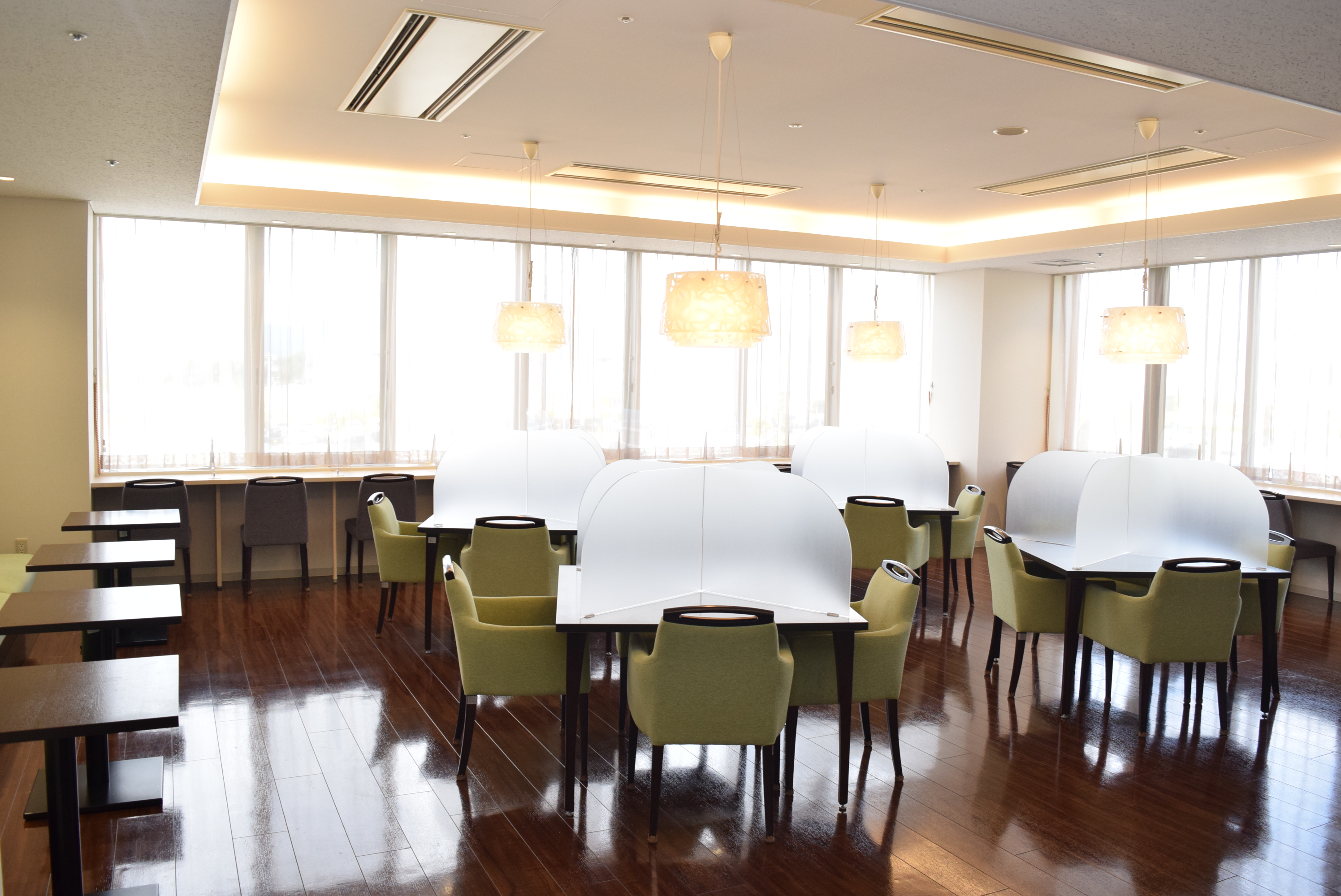 公式人間ドック・健診センター施設紹介に掲載された食堂