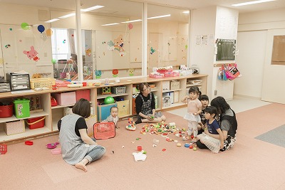 看護部キャリア採用ページの院内託児所画像。