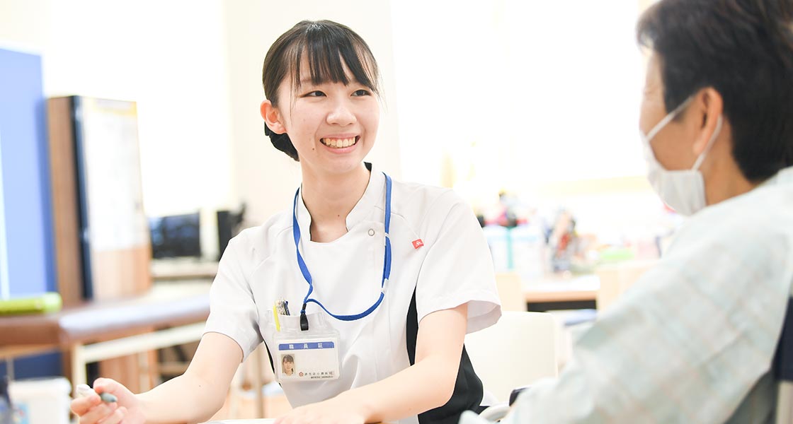採用情報セクションの案内画像。