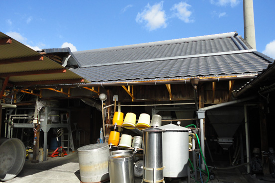 公式トップに掲載された番条蔵の仕込み場。