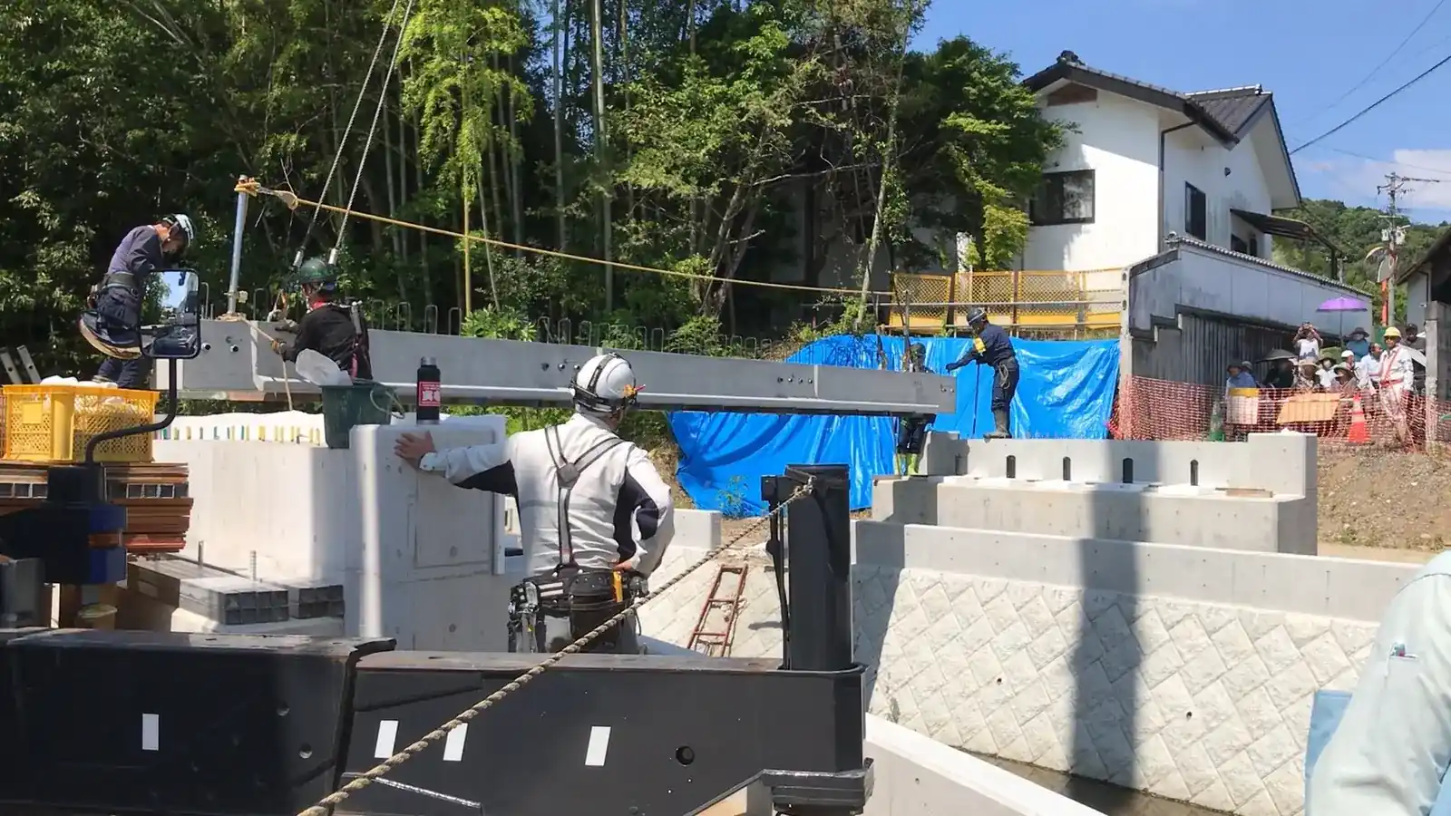 うなぎの養殖事業(養殖と建設) - 山本建設株式会社 の写真